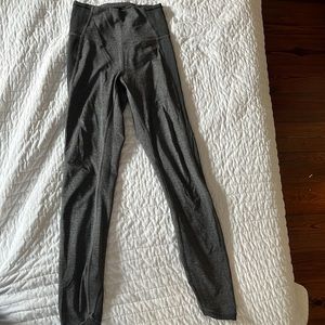 Lulu Lemon gray leggings size 2